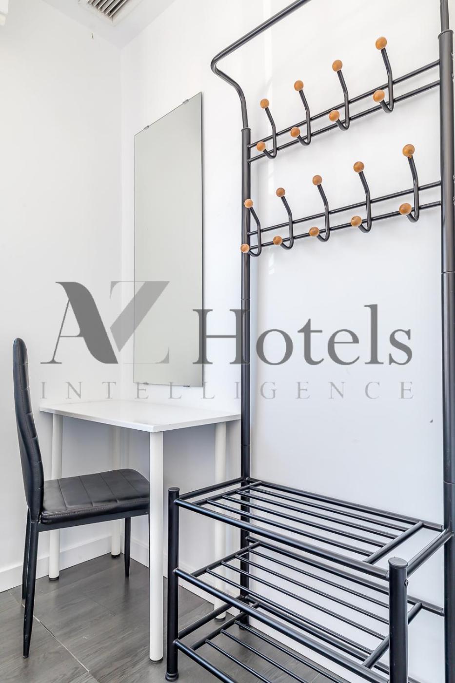 Ayz Ulises - Auto Check-In Property Madrid Exteriör bild